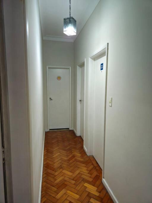 Apto Completo Em Copacabana Apartment *